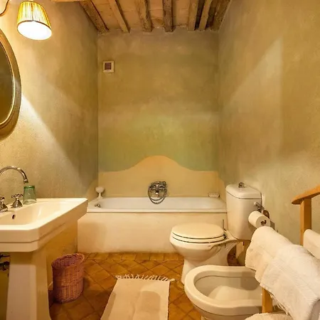 Villa Lavacchio 16 By Salogi Montalcino